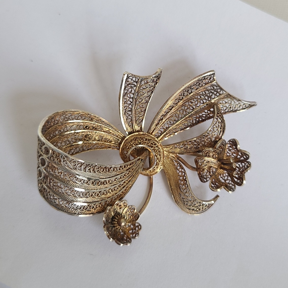 Vintage Victorian Sterling Silver Lace Filigree Canetille Floral Bow Brooch Pin